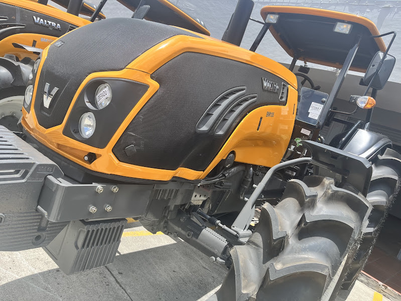 bm12351 mopardiesel tractor valtra bm135